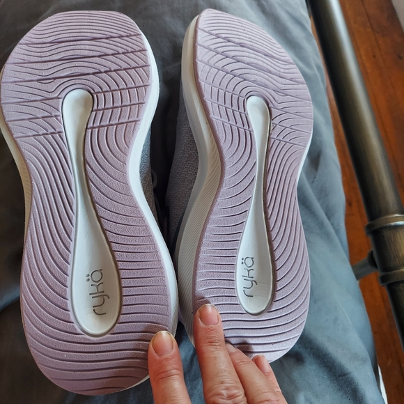NWOT Ryka Flourish Walking Sneaker - Picture 5 of 5